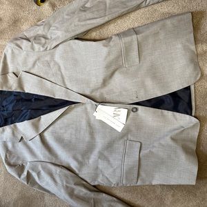 Zara blazer it came as gift to me that didn’t fit me so I’m sale it